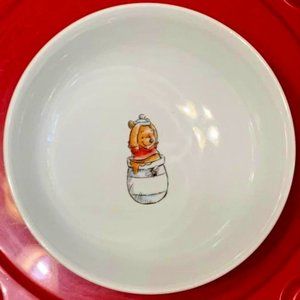 Disney Winnie the Pooh & Friends "Daisy Chain" 9” Serving Bowl